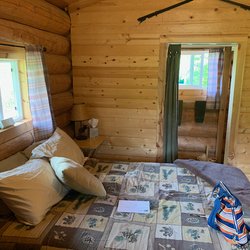 Robe Lake Lodge - Internet router on the window sill did not receive a signal. Try small room