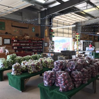 Justus Orchard - Fruits & Veggies Near Me - Hendersonville, North Carolina