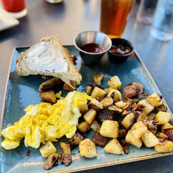 First Watch - Breakfast & Brunch Near Me - Troy, Michigan
