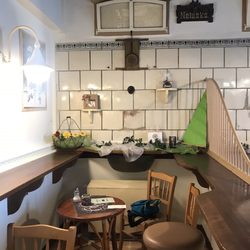 Bäckerei Konditorei Cafe Habersatter KG - The self serve dining area