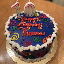 Publix - Big thanks to everyone in the bakery department; my son absolutely loved his 10th birthday cake. Publix always does a fantastic job!