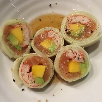 Sushimoto - Salmon sunset roll - Sushi Bars Near Me - Miramar Beach, Florida