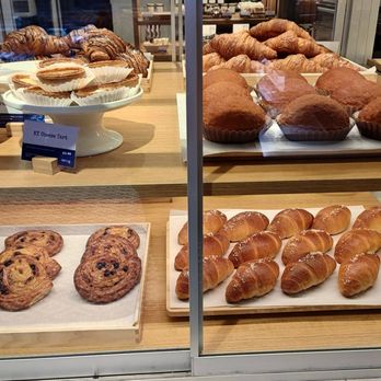 Paris Baguette - More  choices - Bakeries Near Me - San Antonio, Texas