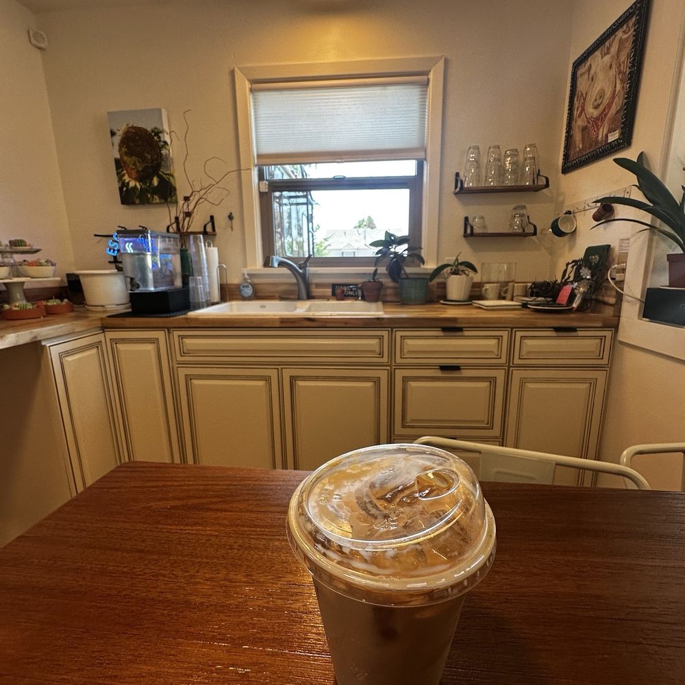 Iced Vanilla Coffee Iced Vanilla Coffee