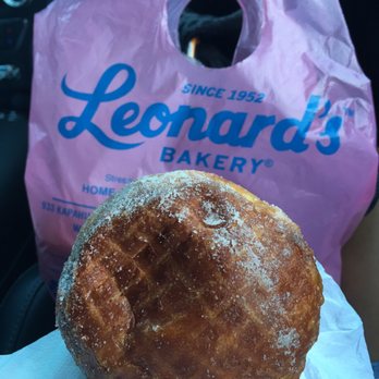 Leonard's Bakery - Bakeries Near Me - Honolulu, Hawaii