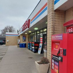 Holiday Stationstores