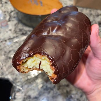 Mamma Toledo's The Pie Hole - Eclair - Bakeries Near Me - Phoenix, Arizona Mamma Toledo's The Pie Hole - Eclair - Bakeries Near Me - Phoenix, Arizona