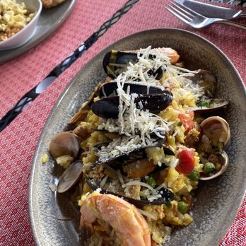 Seahorse Grill - Paella - Seafood Near Me - Surrey, British Columbia