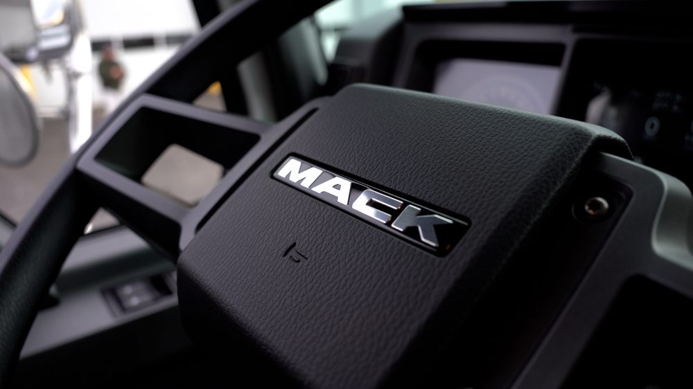 MCDEVITT TRUCKS Updated September 2024 10 Photos 220 Frontage Rd