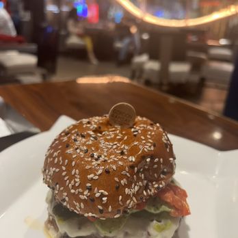 Gordon Ramsay Burger Las Vegas - Burgers Near Me - Las Vegas, Nevada Gordon Ramsay Burger Las Vegas - Burgers Near Me - Las Vegas, Nevada