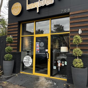 Honey Bubble - Front of building - Bubble Tea Near Me - Atlanta, Georgia