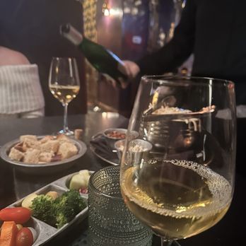 La Fondue - Riesling - French Near Me - Saratoga, California La Fondue - Riesling - French Near Me - Saratoga, California