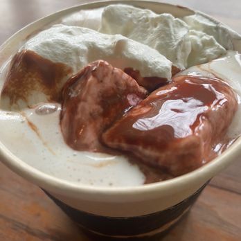 The Bent Spoon - Hot Chocolate with Honey toasted marshmallows - Ice Cream & Frozen Yogurt Near Me - Princeton, New Jersey The Bent Spoon - Hot Chocolate with Honey toasted marshmallows - Ice Cream & Frozen Yogurt Near Me - Princeton, New Jersey