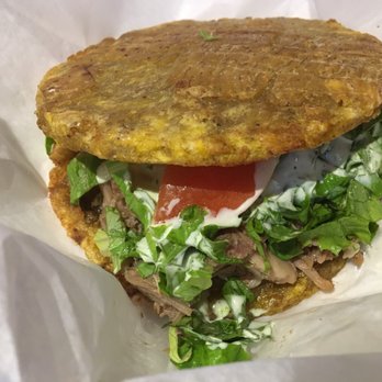 Cachapas y Mas - Pernil Patacon sandwich - Venezuelan Near Me - Ridgewood, New York