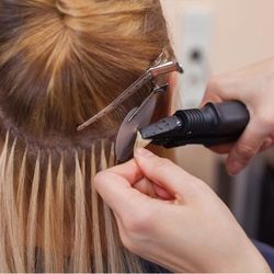 Estilos Egna - Hair extensions are appealing because they allow you to instantly change up your look, add length and volume to your natural hair.