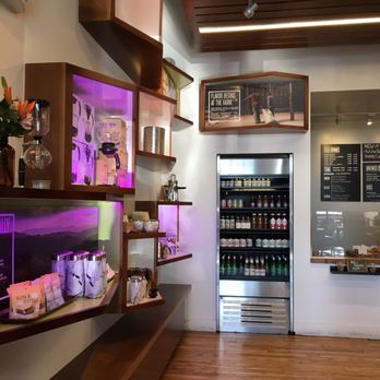 Artís Coffee - Cute little corner - Coffee & Tea Near Me - Berkeley, California