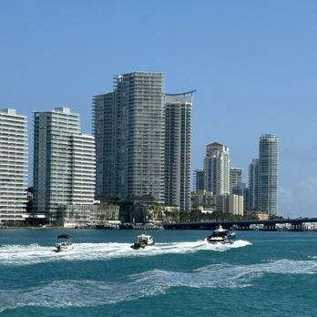 Island Queen Cruises - Boats and Miami Beach - Boat Tours Near Me - Miami, Florida