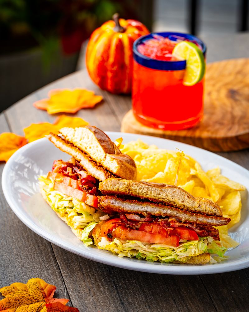 Food from T J  Rockwell's