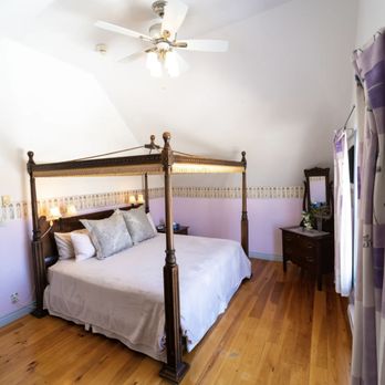 The Maple Inn - Bed & Breakfast Near Me - Parrsboro, Nova Scotia The Maple Inn - Bed & Breakfast Near Me - Parrsboro, Nova Scotia