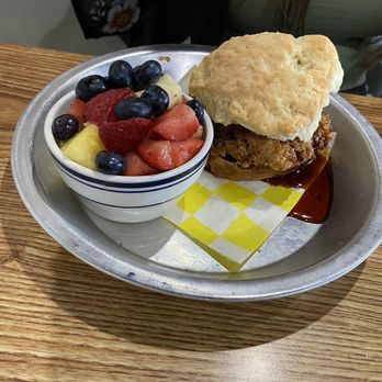 Big Bear Biscuits - Sweet & Savory Lunch Biscuit - Breakfast & Brunch Near Me - Indianapolis, Indiana