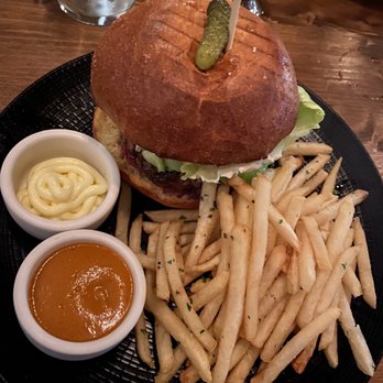 Gather - Nob Hill - Burger and Fries - Cocktail Bars Near Me - Albuquerque, New Mexico