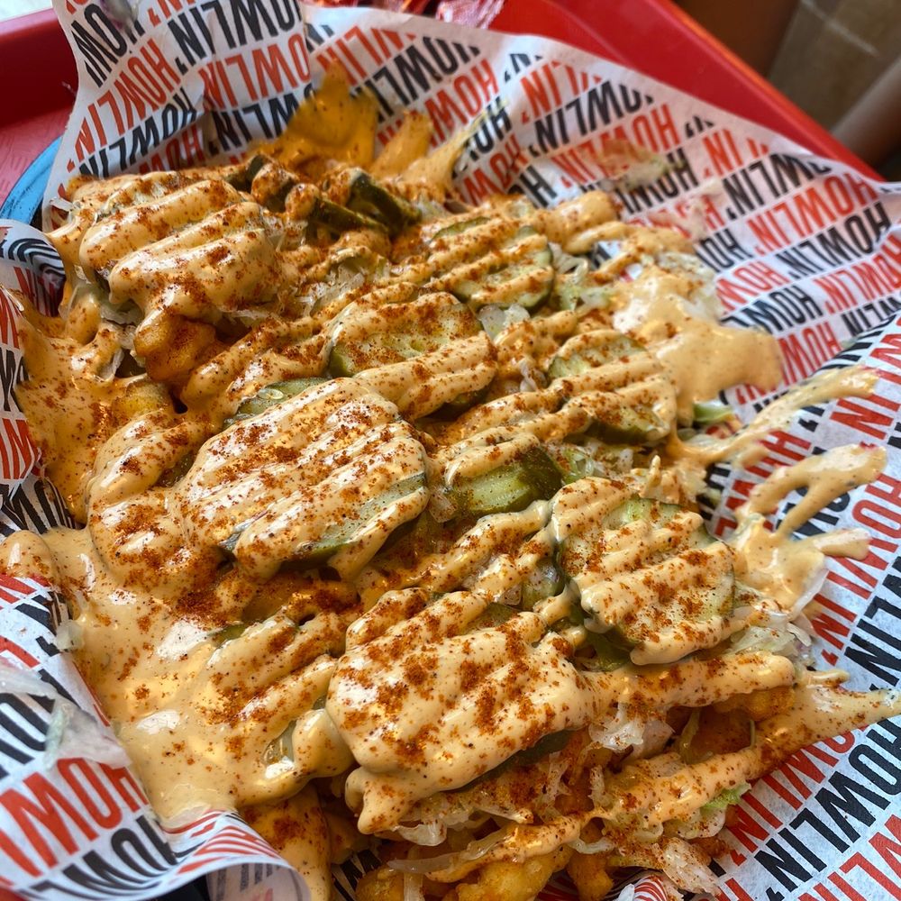 Howlin' Ray's - Secret menu : shake fries, vinegar slaw, pickles, cheese & comeback sauce - Southern Near Me - Pasadena, California Howlin' Ray's - Secret menu : shake fries, vinegar slaw, pickles, cheese & comeback sauce - Southern Near Me - Pasadena, California
