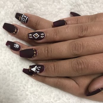 Nails on Fleek - Nail Salons Near Me - Compton, California Nails on Fleek - Nail Salons Near Me - Compton, California