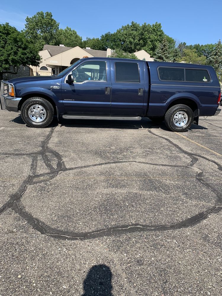 THE OIL EXCHANGE Updated June 2024 14748 Michigan Ave, Dearborn