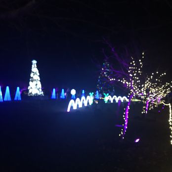 Stan Hywet Hall & Gardens - 29 December 2018 - DECK THE HALL event (house tour and Christmas lights). - Museums Near Me - Akron, Ohio Stan Hywet Hall & Gardens - 29 December 2018 - DECK THE HALL event (house tour and Christmas lights). - Museums Near Me - Akron, Ohio