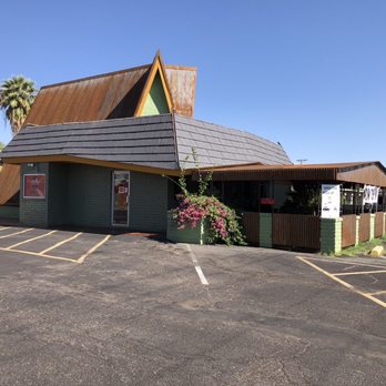 Mrs Chicken - Outside. - Chicken Shop Near Me - Phoenix, Arizona