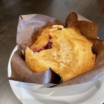 Banksia - Strawberry ricotta muffin - Breakfast & Brunch Near Me - Kansas City, Missouri Banksia - Strawberry ricotta muffin - Breakfast & Brunch Near Me - Kansas City, Missouri