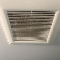 Bathroom vent/filtration. Bathroom vent/filtration.