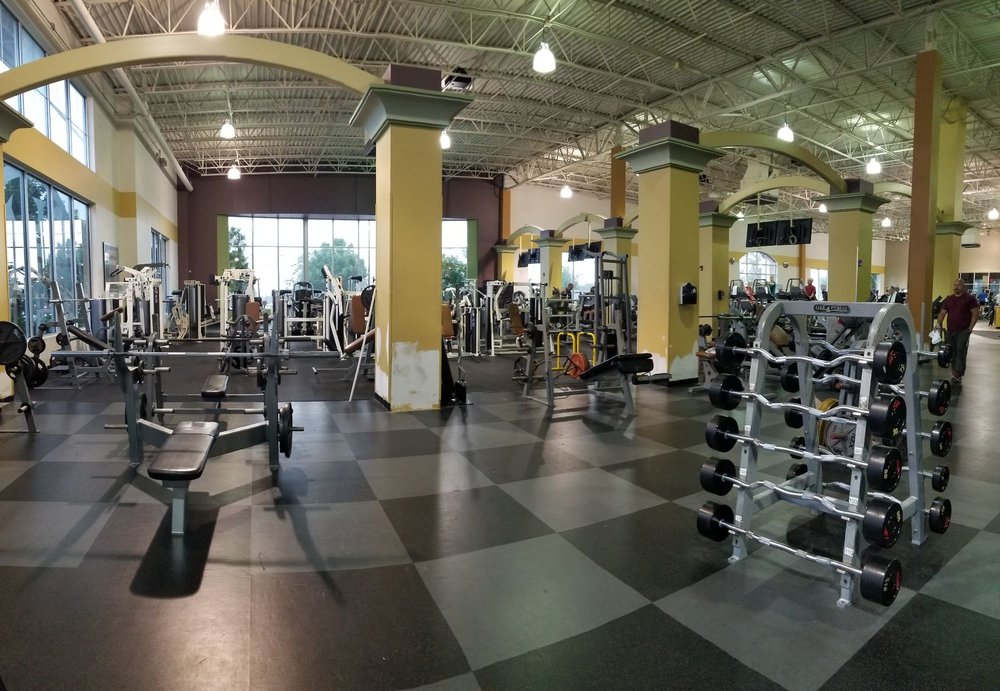 GOLD’S GYM SAN ANTONIO 27 Reviews 11761 Bandera Rd, San Antonio, Texas, United States