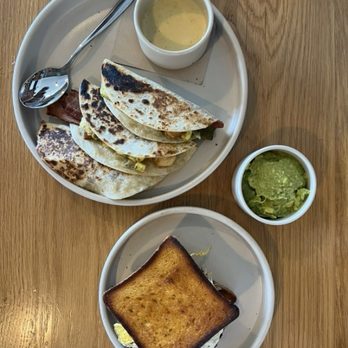 Valentine - taco trio ($15) & avocado (+$2.50) + breakfast sandwich ($14) - Cocktail Bars Near Me - Phoenix, Arizona Valentine - taco trio ($15) & avocado (+$2.50) + breakfast sandwich ($14) - Cocktail Bars Near Me - Phoenix, Arizona