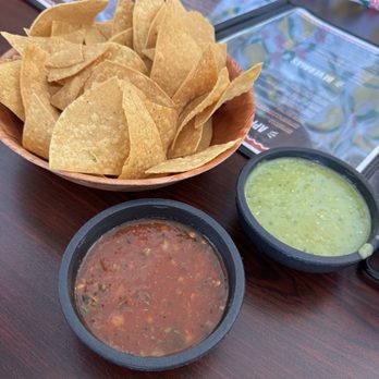Bronzes Taqueria - Chips and Salsa - Mexican Near Me - Pleasanton, California