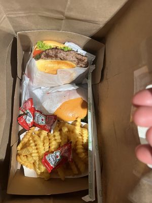 Shake Shack Arsenal Yards by null