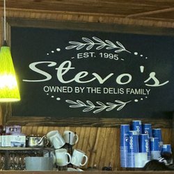 Stevo's - Stevo's interior.