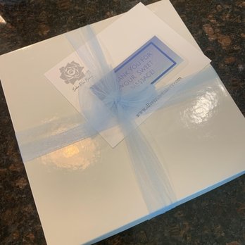 Silver Rose Bakery - Box with ribbon and custom message. - Custom Cakes Near Me - Phoenix, Arizona