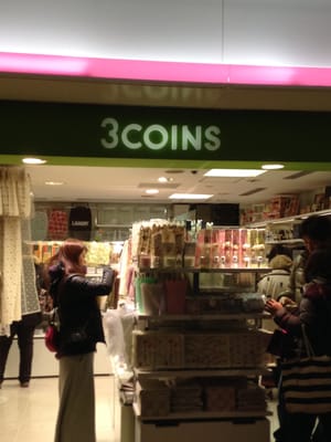 ３coins 大阪市中央区難波5 なんなんタウン1号 大阪市 大阪府 Japan Yelp
