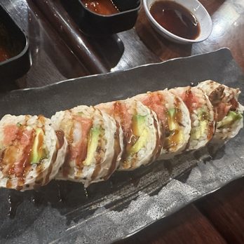Kisetsu Restaurant - fire roll - Japanese Near Me - Claremont, California