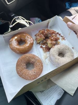Duck Donuts by null