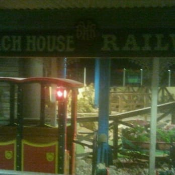 The Beachouse - Amusement Parks Near Me - Glenelg, SA