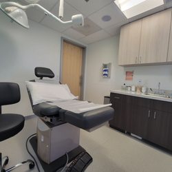 California Skin Institute - Torrance - Exam Room