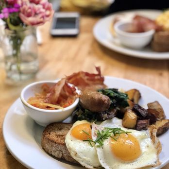 Bakers & Roasters - Kiwi brekkie! - Breakfast & Brunch Near Me - Amsterdam, New Hampshire