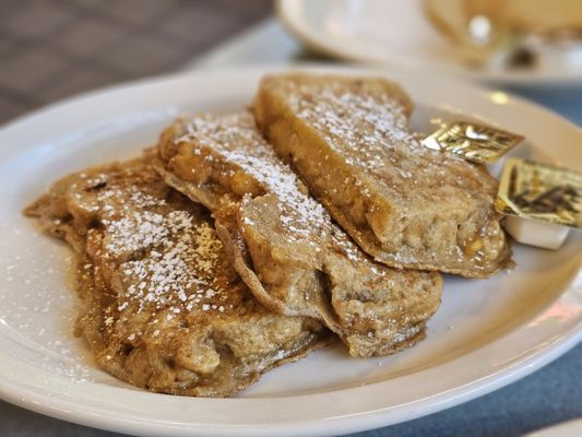 The Uptowner Cafe on Grand by null