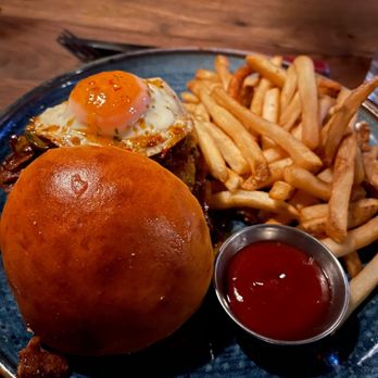 Eureka! - Jalapeo Egg burger - American Near Me - Roseville, California