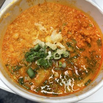 Marugame Udon - Tan tan ramen - with green onion & tempura flake - Japanese Near Me - Berkeley, California