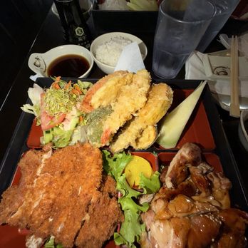 Sushi House - 3 item Lunch Bento Box!!!! - Sushi Bars Near Me - Alameda, California Sushi House - 3 item Lunch Bento Box!!!! - Sushi Bars Near Me - Alameda, California