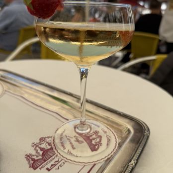 Caffè Lavena - Champagne - Patisserie/Cake Shop Near Me - Venezia, VE