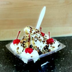 Cedar City Creamery - Turtle Sundae